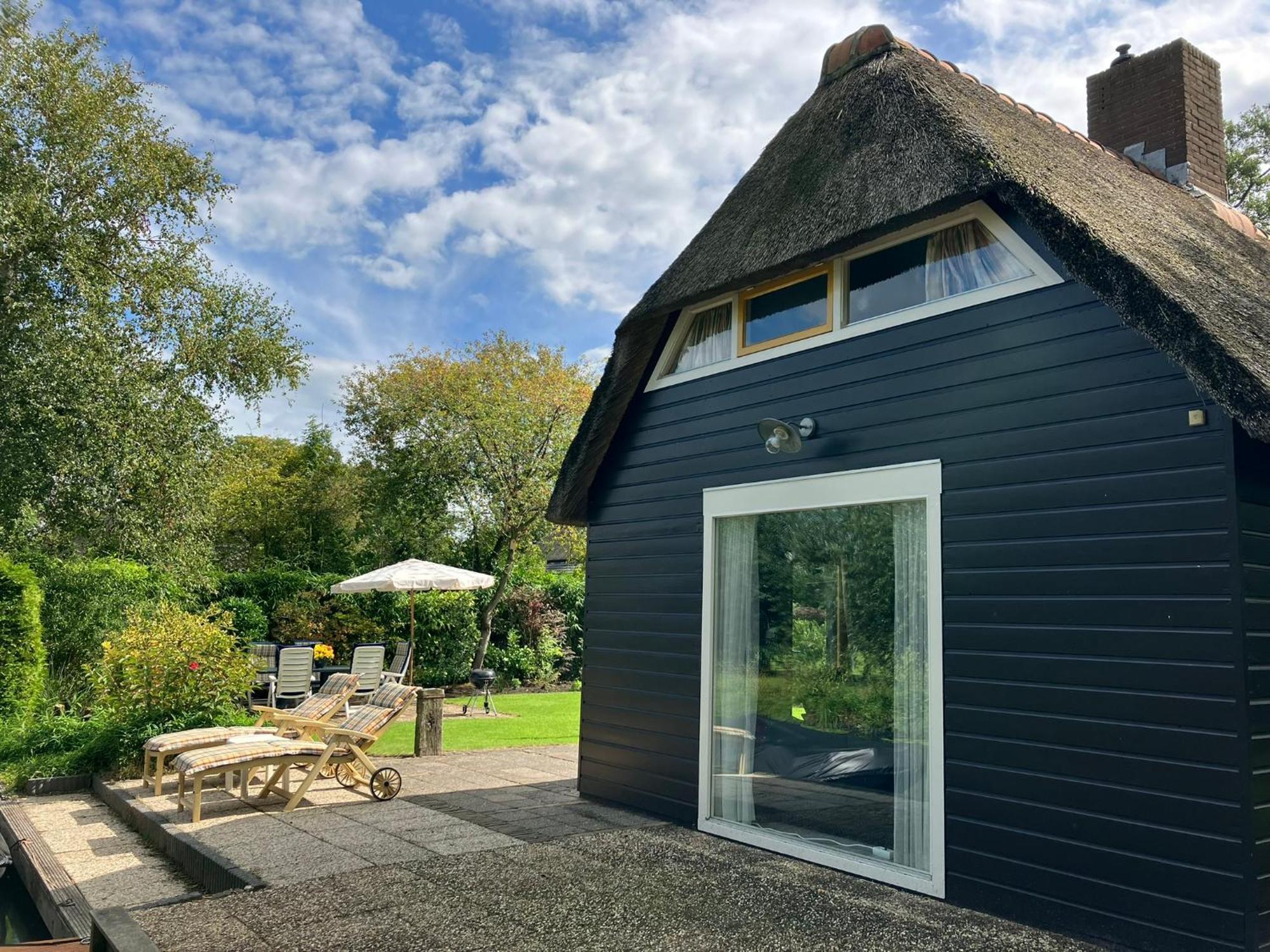 Oasis Giethoorn Villa Exterior photo